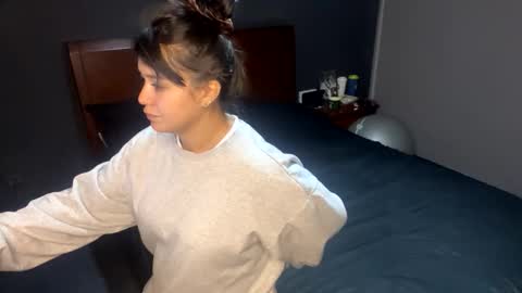 Snapshot of alyssia_wolds_1 chatting on September 2025 12:54:02 AM alyssia wolds online show from September 2025 12:54:02 AM