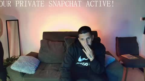Snapshot of alyssia_wolds_1 chatting on July 2026 02:18:01 AM alyssia wolds online show from July 2026 02:18:01 AM