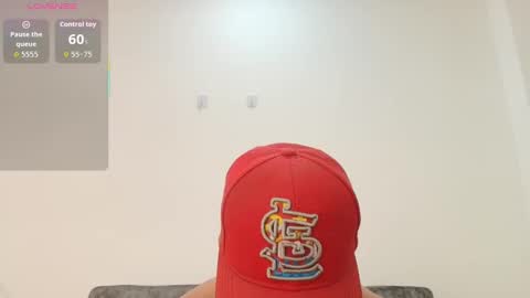 Amadeo Wild online show from October 2025 11:03:02 PM