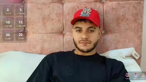 Amadeo Wild online show from October 2025 04:18:01 PM