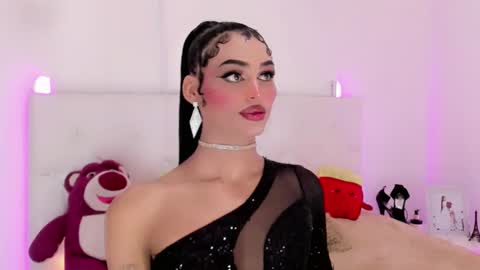 amal_baddel_ online show from November 2025 10:20:02 PM