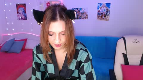 Snapshot of amala_lee chatting on December 2024 06:10:02 AM Alice online show from December 2024 06:10:02 AM