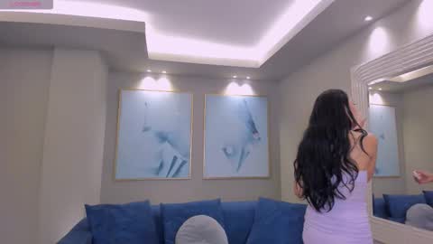 Amalia cruss online show from March 2026 08:24:02 PM