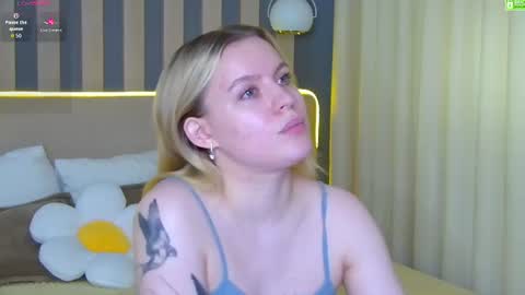 Snapshot of amaliabell chatting on June 2026 01:17:02 PM Amalia online show from June 2026 01:17:02 PM