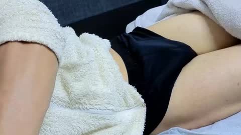 Amalia Karina online show from September 2025 07:37:01 PM