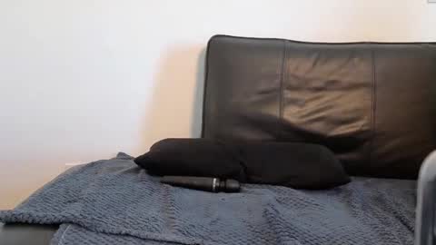 Snapshot of amaliamarkova_ chatting on September 2025 06:37:02 AM Amalia online show from September 2025 06:37:02 AM