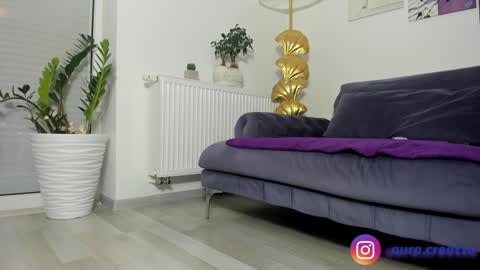 Amalia Nilsson  online show from January 2025 06:10:01 PM