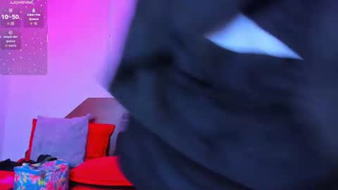 amanda29_ online show from June 2026 07:02:02 PM