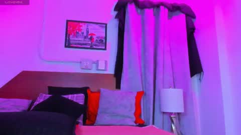amanda29_ online show from June 2026 07:06:02 PM