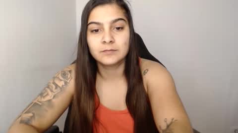 The queen of the biceps  online show from January 2025 09:56:01 AM