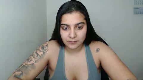 The queen of the biceps  online show from March 2025 10:34:02 PM