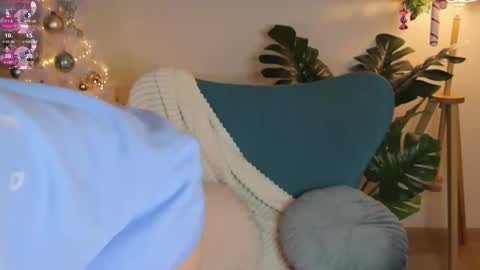 Amanda  fox online show from December 2024 07:49:02 PM