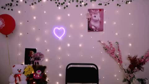 amanda_bright_ online show from April 2026 11:15:01 AM