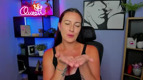 Amanda online show from May 2026 01:41:02 PM
