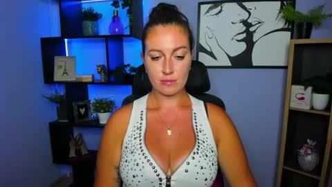 Snapshot of amanda_burn chatting on August 2026 01:25:02 PM Amanda online show from August 2026 01:25:02 PM