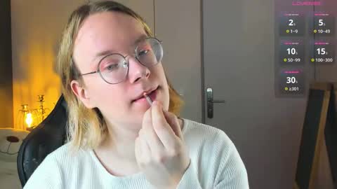 Hi im Amanda online show from November 2025 10:36:02 AM