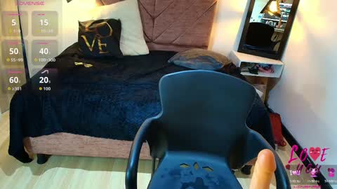 AMANDA FOX online show from April 2026 08:01:01 AM