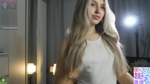 Snapshot of amanda_sayhey chatting on November 2025 07:47:01 PM online show from November 2025 07:47:01 PM