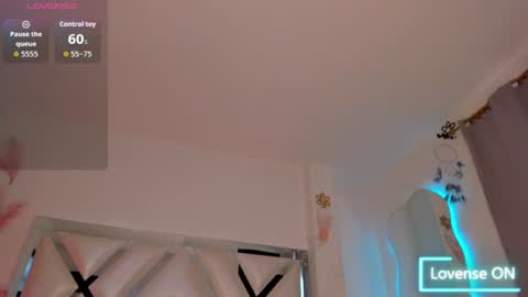 amandaa_fox_ online show from July 2026 05:52:01 PM