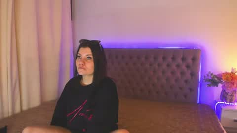 Snapshot of amandahoppe chatting on July 2026 04:30:02 AM Amanda online show from July 2026 04:30:02 AM