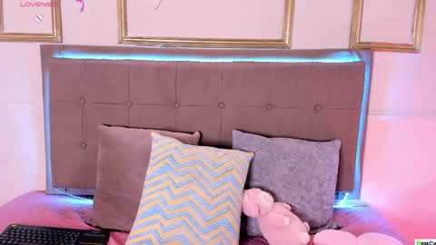 amandalee26 online show from April 2026 10:33:02 PM