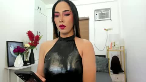 amandaleon online show from February 2025 12:48:02 PM