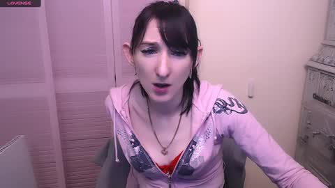 Amanda online show from December 2024 01:01:02 PM