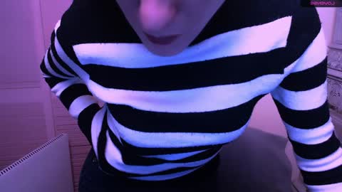 Amanda online show from January 2025 12:44:02 PM