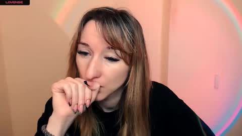 Amanda online show from November 2025 08:24:01 AM