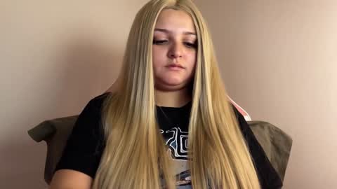 Amandha online show from January 2025 12:25:01 AM