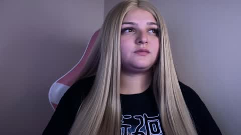 Amandha online show from February 2025 10:49:02 PM