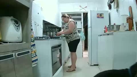 amantesdnoite online show from October 2025 05:57:01 PM