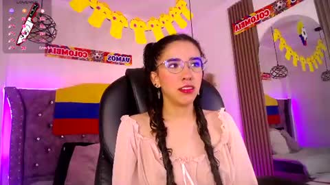 Snapshot of amara_davis1 chatting on July 2026 04:50:01 AM amara_davis1 online show from July 2026 04:50:01 AM