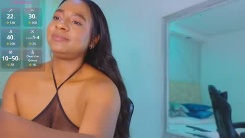Snapshot of amara_queen_ chatting on June 2026 01:17:02 PM Amara online show from June 2026 01:17:02 PM