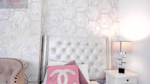 Snapshot of amara_rousse chatting on February 2026 11:35:02 AM amara_rousse online show from February 2026 11:35:02 AM