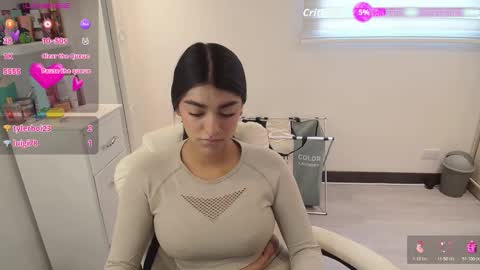 amara_silk online show from January 2026 06:10:02 PM