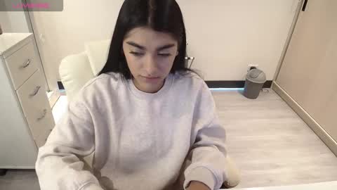 amara_silk online show from January 2026 02:14:01 AM