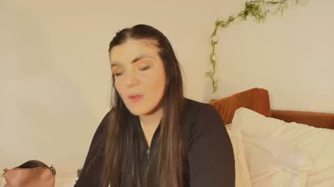 Amara Vega  online show from July 2026 02:03:02 AM