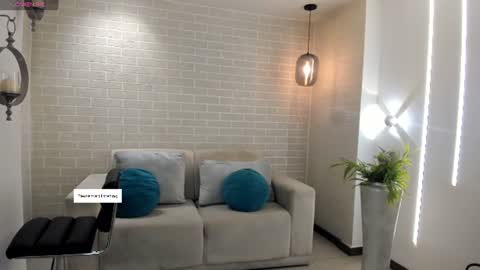 Amara Di online show from June 2026 11:31:01 AM