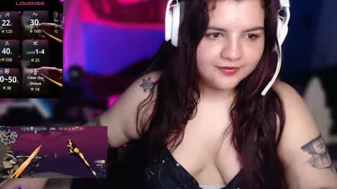 Snapshot of amaralof chatting on November 2025 03:06:01 AM amaralof online show from November 2025 03:06:01 AM