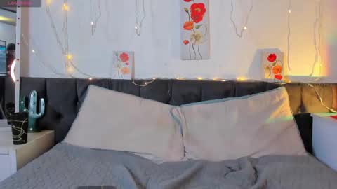 Snapshot of amaramoon_ chatting on November 2025 09:36:02 PM AmaraMoon online show from November 2025 09:36:02 PM