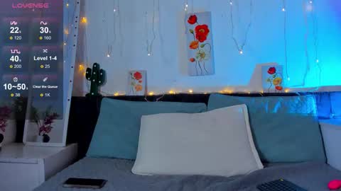 Snapshot of amaramoon_ chatting on November 2025 10:51:01 PM AmaraMoon online show from November 2025 10:51:01 PM