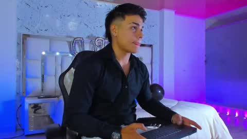 amarantablonde online show from October 2025 12:03:02 PM