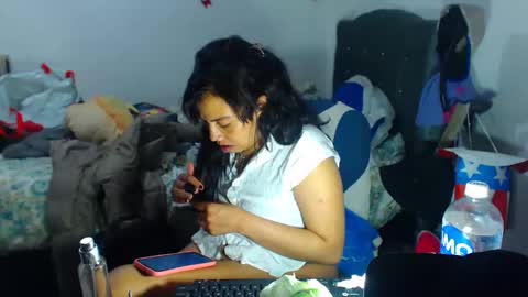 Amara Julia online show from October 2025 04:32:02 AM