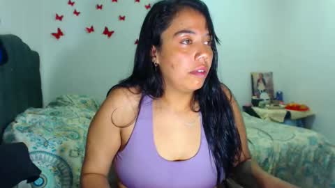 Amara Julia online show from October 2025 03:53:02 AM