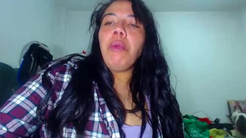 Amara Julia online show from November 2025 12:27:02 AM