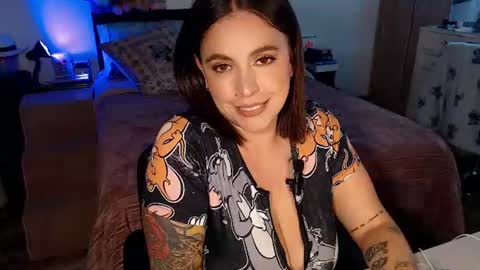Mila  online show from July 2026 01:19:01 AM