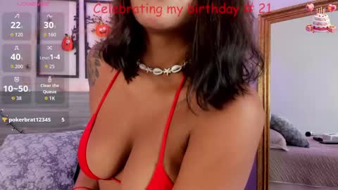 Snapshot of amaravelez chatting on October 2025 02:15:02 PM Amara online show from October 2025 02:15:02 PM