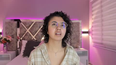 Emily online show from January 2025 04:30:01 PM