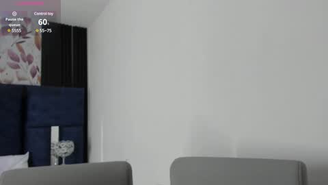 Emily online show from January 2025 11:01:01 AM